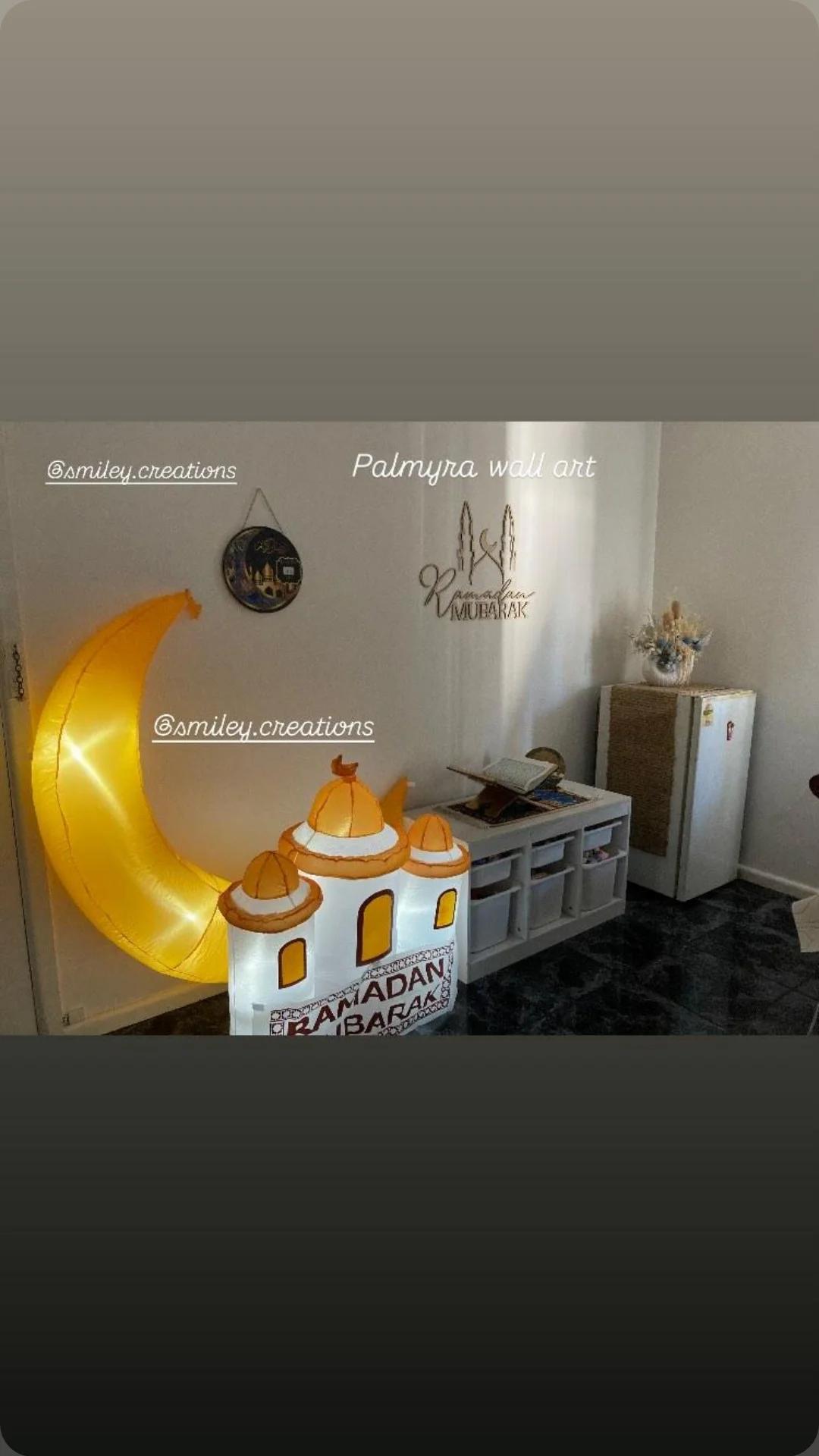 Mosque with crescent inflatable/blow up with LEDs